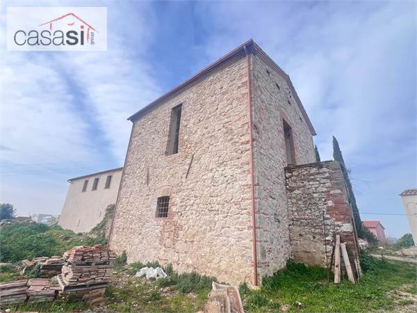 Rustico/Casale in vendita a Amelia